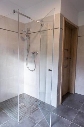 Фото номера Стандартный двухместный номер с 1 кроватью Апартаменты Apartamenty pod Śnieżnikiem г. Строне-Слёнске 4