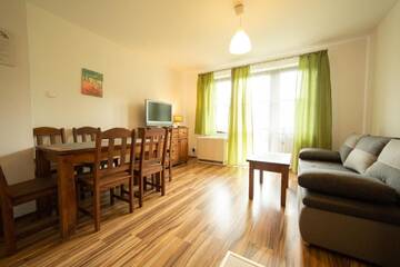 Фото номера Апартаменты Апартаменты Apartamenty pod Śnieżnikiem г. Строне-Слёнске 2