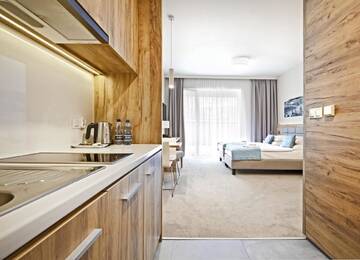 Фото номера Апартаменты Делюкс Апарт-отели Apartamenty Czarna Góra г. Строне-Слёнске 5