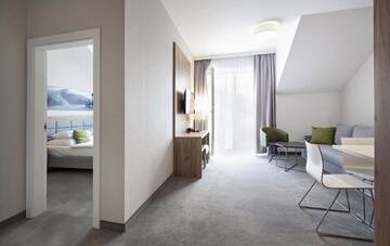 Фото номера Улучшенные апартаменты Апарт-отели Apartamenty Czarna Góra г. Строне-Слёнске 2