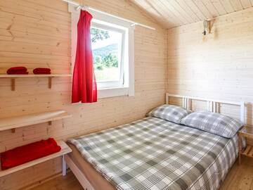 Фото номера Two-Bedroom Chalet with Terrace and Lake View Лоджи Osada Pstrąga г. Строне-Слёнске 17