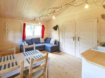 Фото номера Two-Bedroom Chalet with Terrace and Lake View Лоджи Osada Pstrąga г. Строне-Слёнске 21