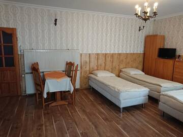 Фото Отели типа «постель и завтрак» Dworek Galosa г. Строне-Слёнске 3