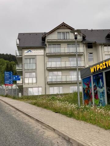 Фото номера Четырехместный номер с балконом Апарт-отели Czarna Góra Haven г. Строне-Слёнске 59